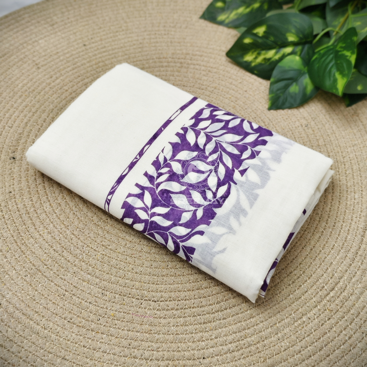 GADA FANCY PRINT SETMUNDU
Length : 2.80M 
Meterial : cotton