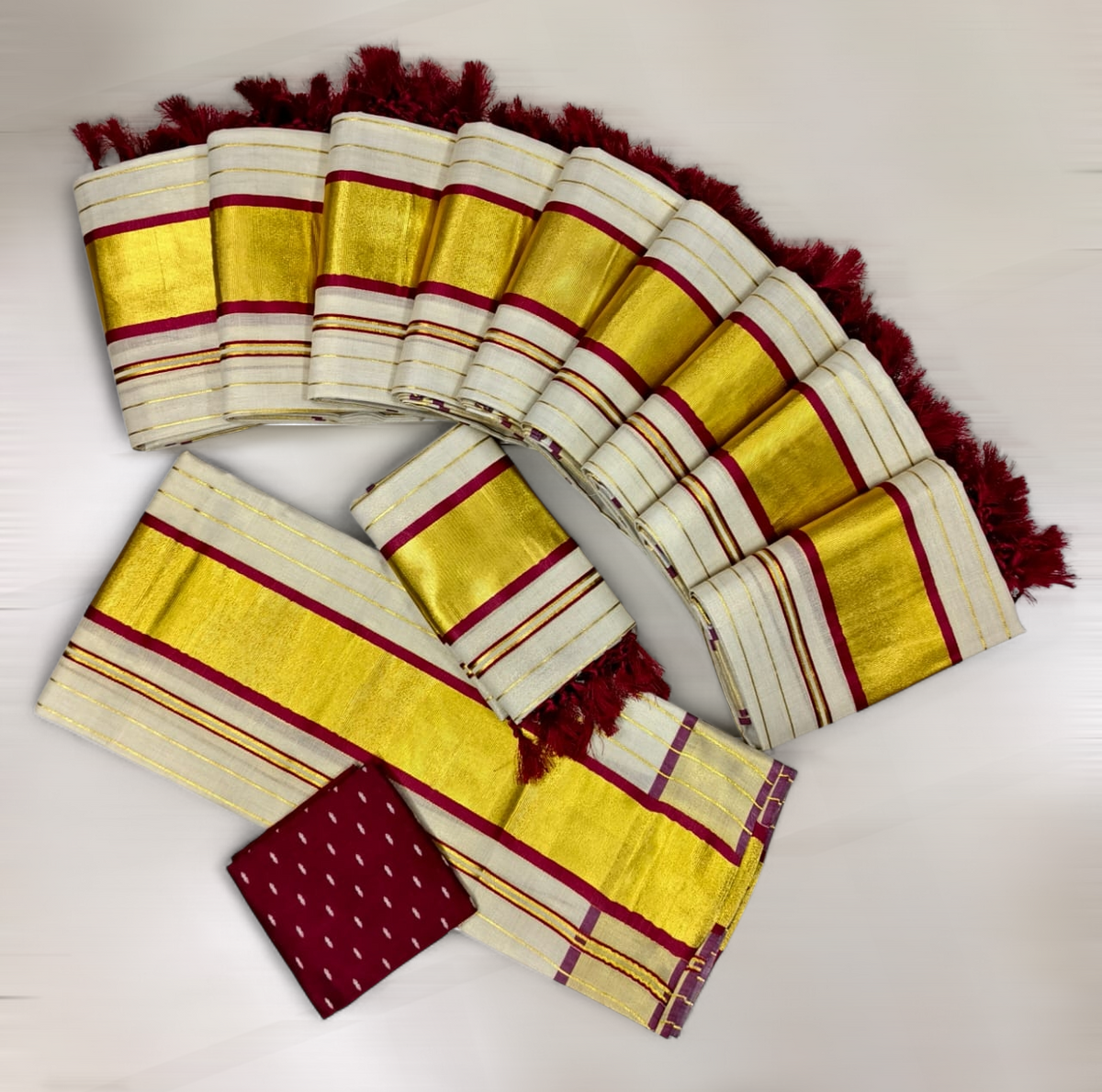 3×4 TISSUE LINES SETMUNDU WITH TUSSELS WITH BLOUSE