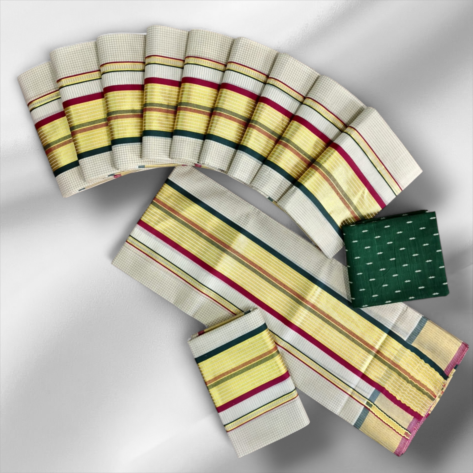 PREMIUM HANDLOOM QUALITY 
4×4 MICRO CHECK DOUBLE CLR SETMUNDU WITH BLOUSE