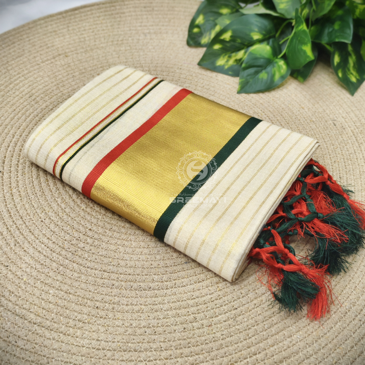 Special Quality Settumund
Golden Tissue
Double Coloured Full Gold Stripes
With  Kunjalam
Settumund 2.80mtrs