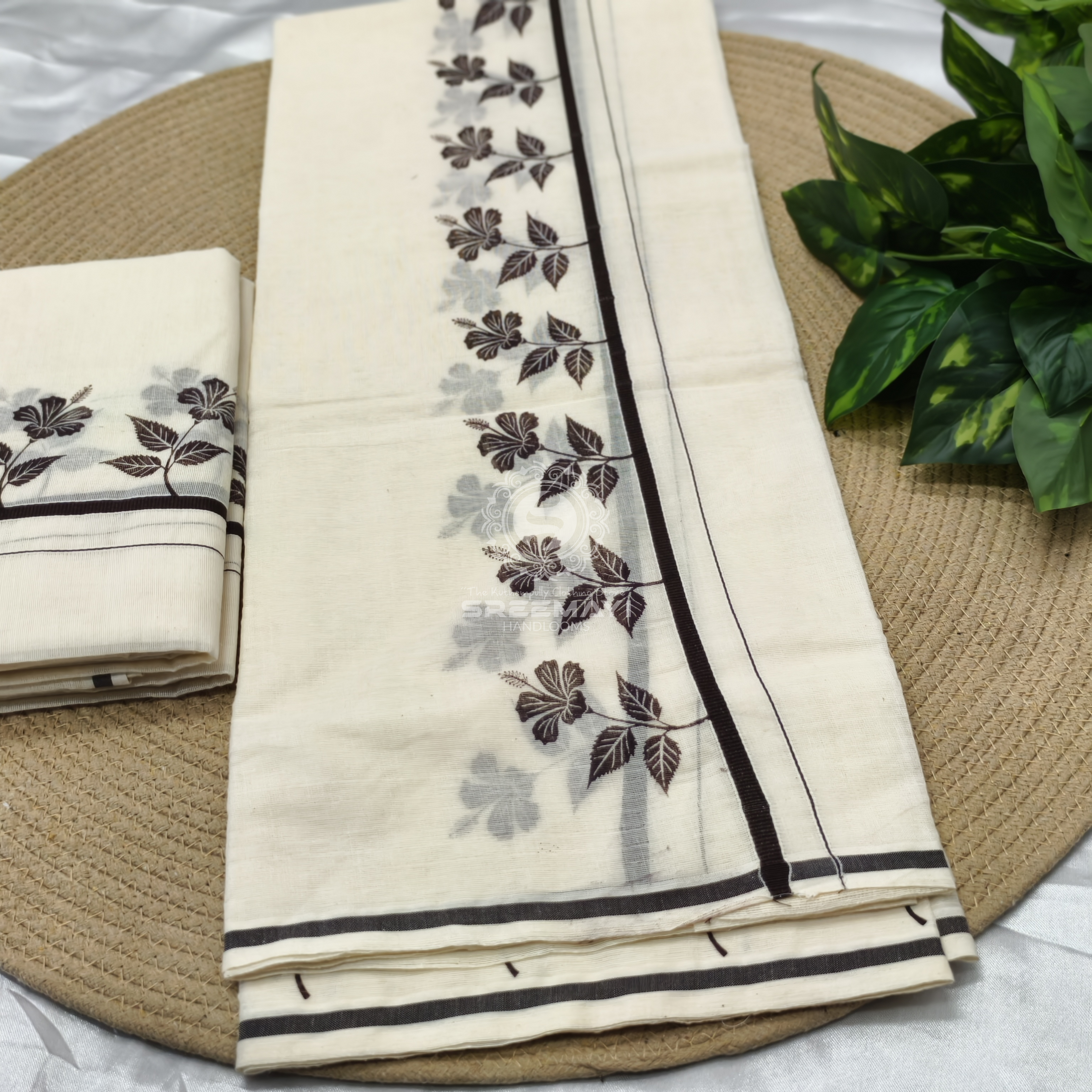 Cotton Puliyirikara printed Setmund 2.80 M